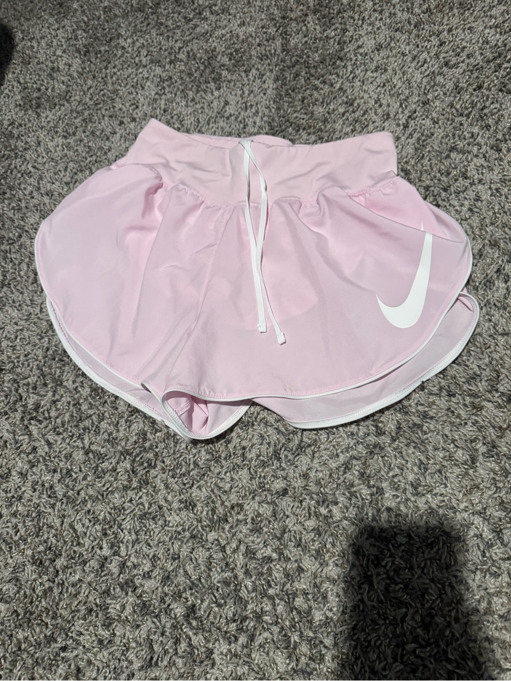 Nike Women’s Light Pink Athletic Running Shorts - Picture 2 of 6